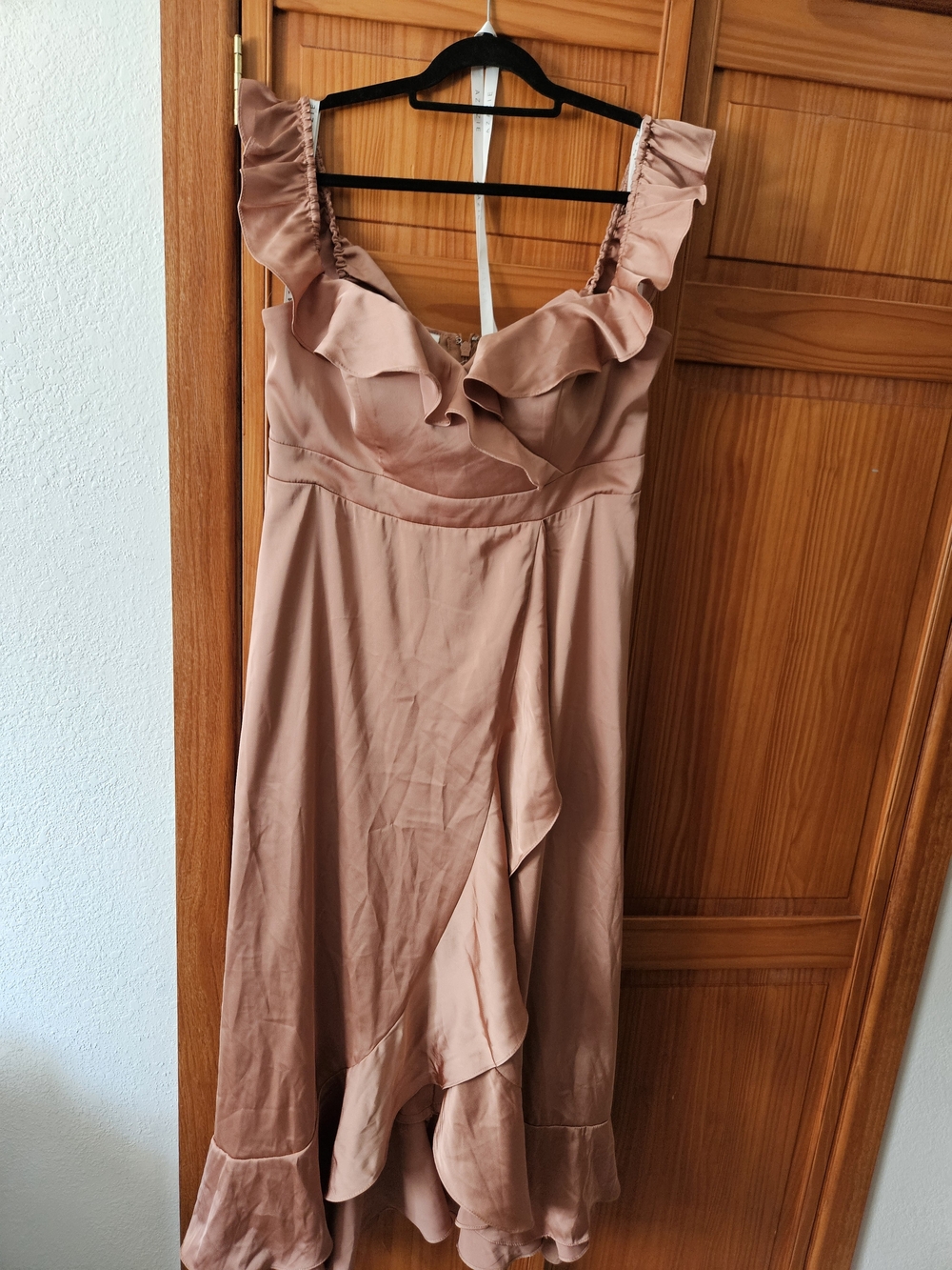 Azazie Ruffled V-Neck Midi Dress in Dusty Rose
